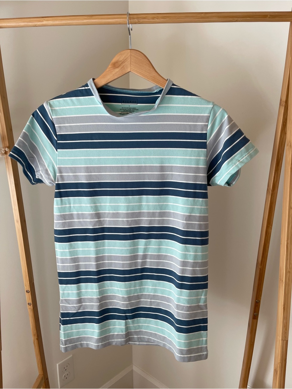 Men’s Soft Crew Neck Tee ~ Kickee